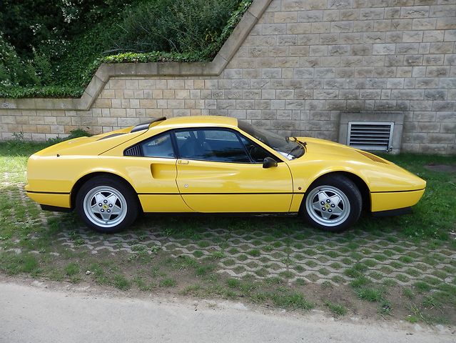 89y Ferrari 328GTB_a0129711_1739858.jpg