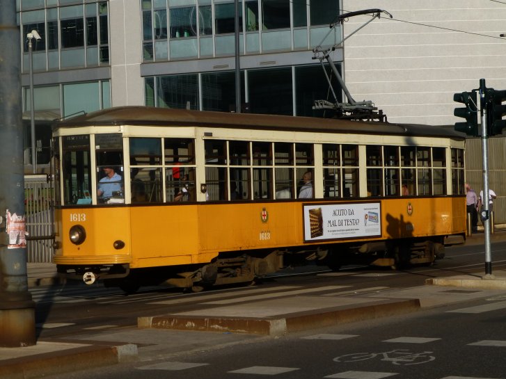 路面電車_c0051620_13575371.jpg