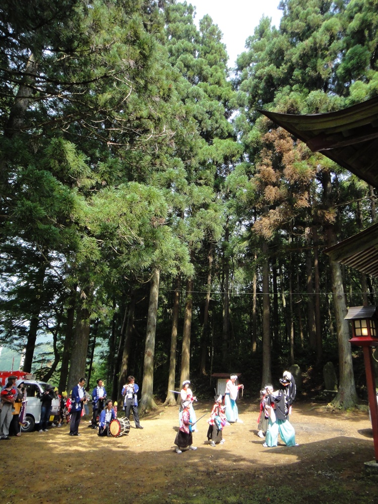 兼務社例祭_c0111229_1938182.jpg
