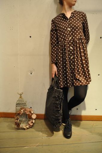 絶妙なバランス ,,, ドット ,,, dahl\'ia_b0110582_20143374.jpg