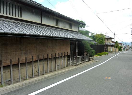 夏の鷹ヶ峰道_e0048413_20535329.jpg