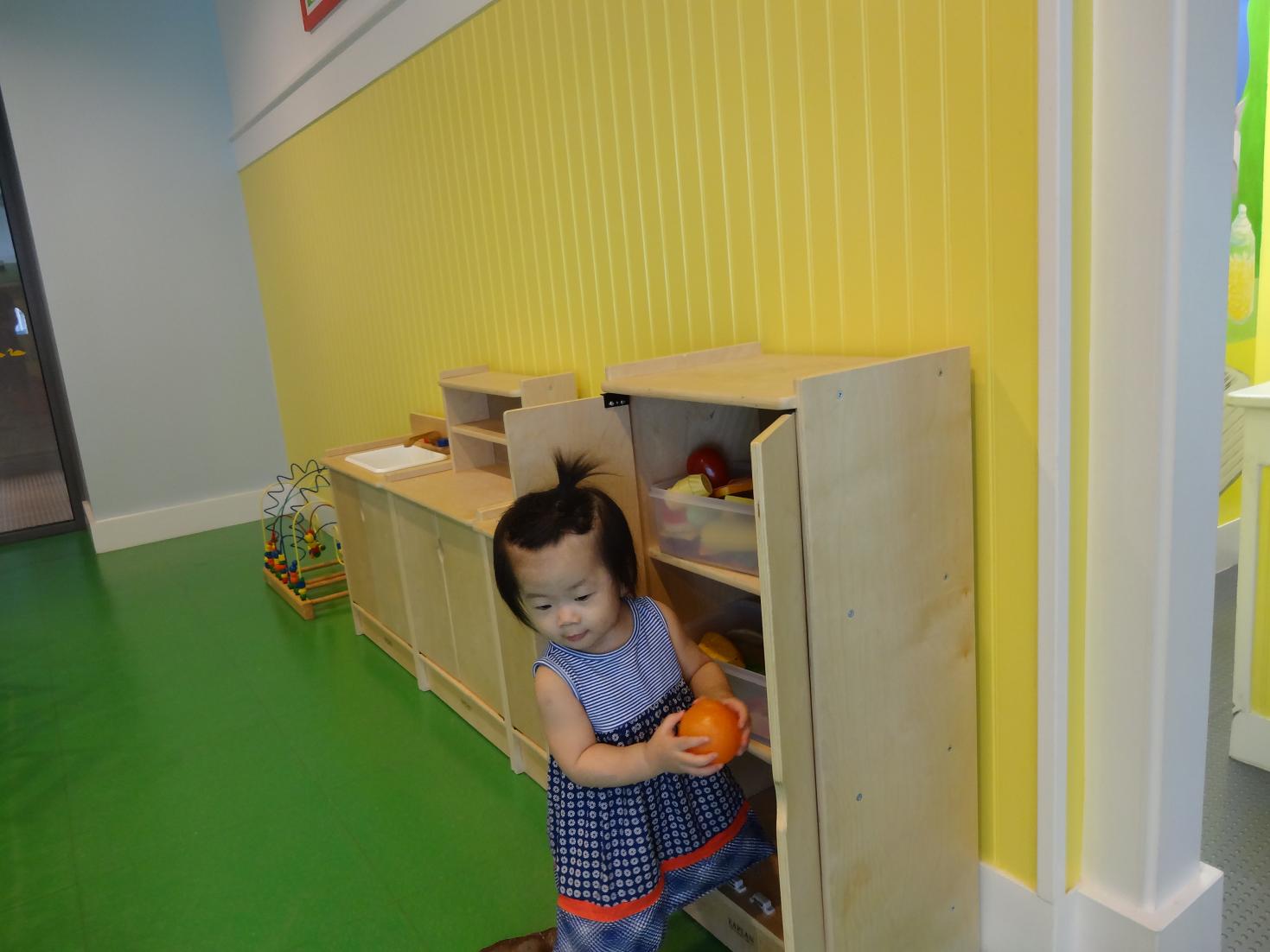 Play room_b0115536_4531836.jpg