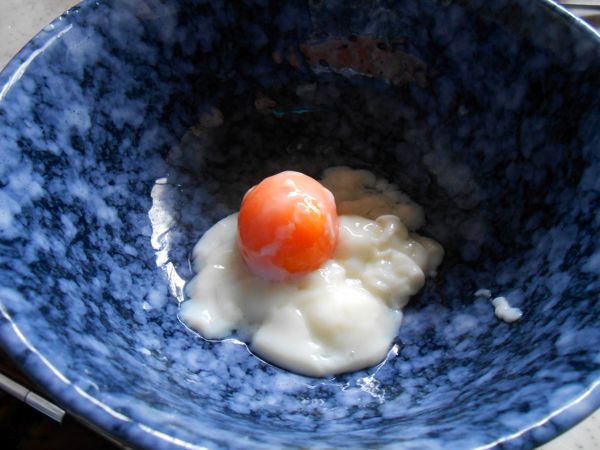 カレー用に作ったたくさんの温玉_a0095931_7201173.jpg