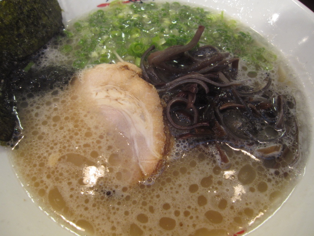 とんこつラーメン博多風龍 ラーメン¥600@新橋_b0042308_21304284.jpg