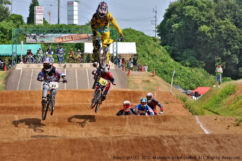 ２０１２JBMXFジャパンシリーズ第4戦in上越金谷山VOL11：予選その１_b0065730_1965982.jpg