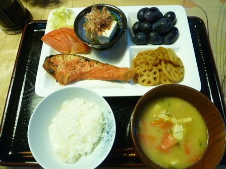 あまりに暑いので、食事もさっぱりシンプルに_b0175688_21124530.jpg