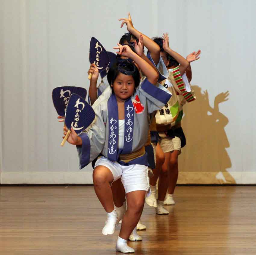 2012吉野川市チャリティー選抜阿波踊り-04♪_d0058941_20144529.jpg