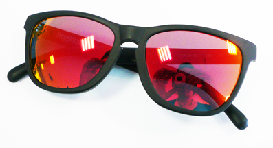 OAKLEY LX COLLECTION FROGSKINS MatteBlack/RubyIridium入荷!_c0003493_14284355.jpg