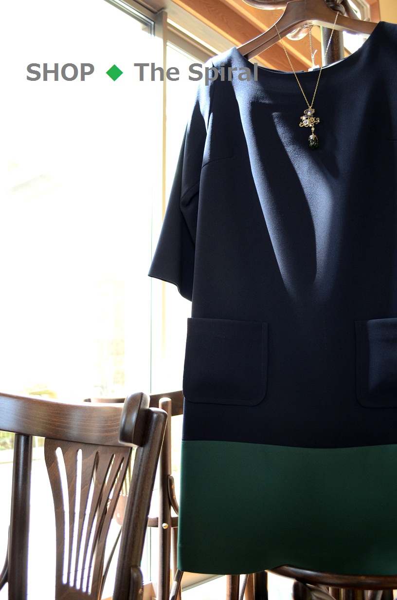 ”Navy & Greenのシンプルワンピ”_d0153941_12113575.jpg