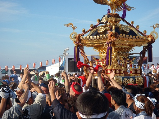 きらっせ祭りレポート!!_f0229750_1710148.jpg