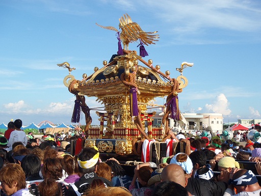 きらっせ祭りレポート!!_f0229750_1793830.jpg
