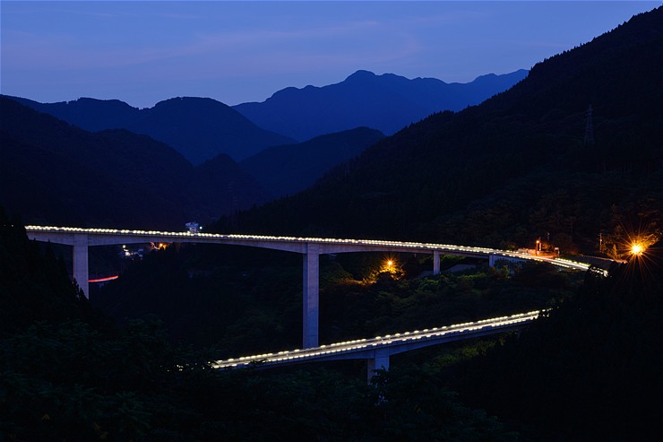夜の雷電廿六木橋 Photograph
