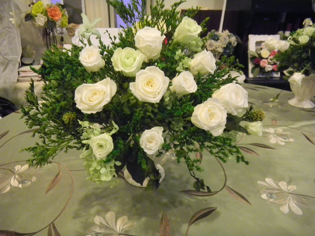 8月は 「 ゴッホの薔薇 」_c0195496_2254576.jpg