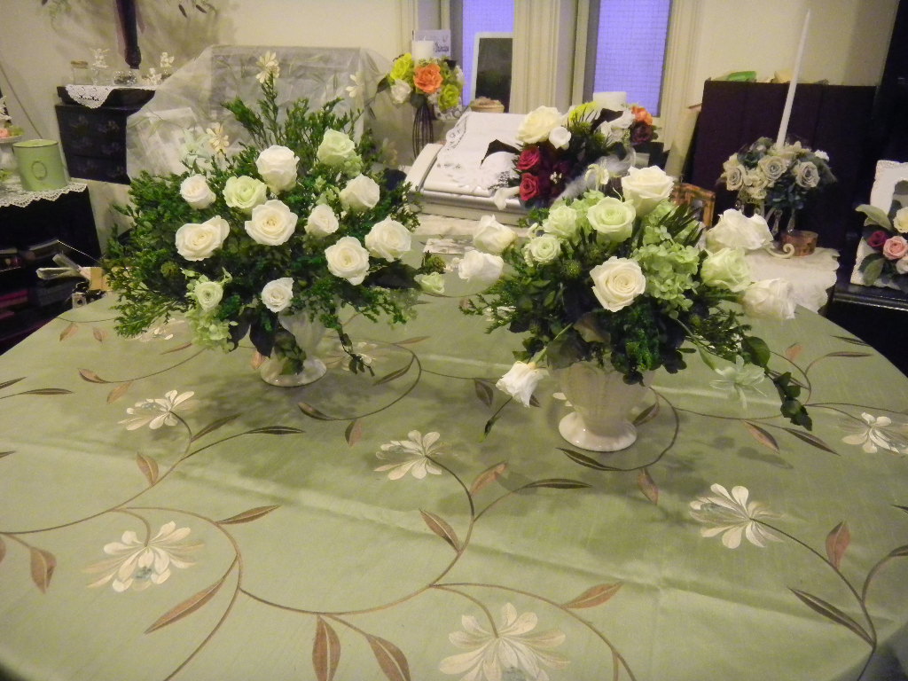 8月は 「 ゴッホの薔薇 」_c0195496_22575376.jpg