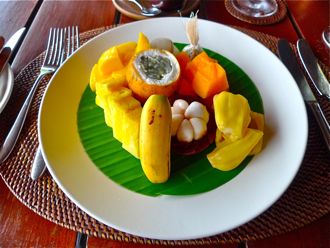 breakfast @ amanpulo_a0086340_0432647.jpg