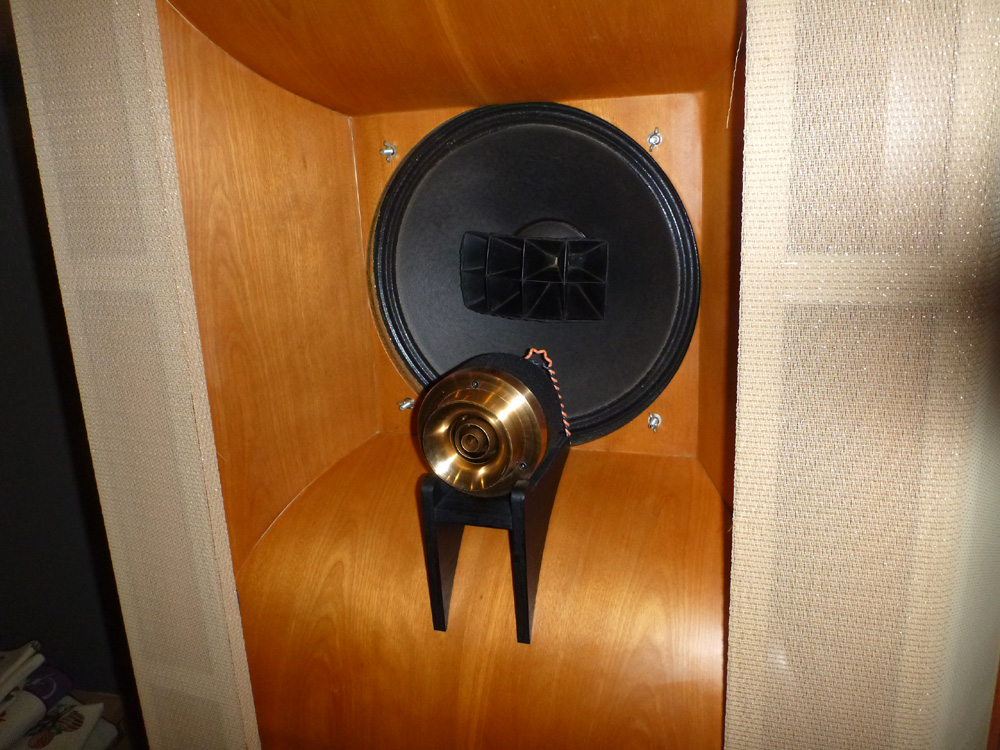 A県S氏宅オーディオルーム 2012年8月31日(金)_b0262449_21595419.jpg
