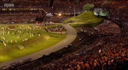 2012年オリンピックの開会式と閉会式におけるオカルト象徴主義　By VC　１_c0139575_12111314.jpg