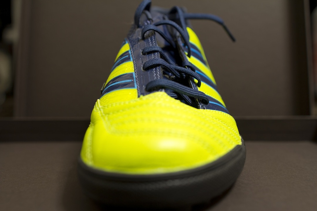 adidas PREDATOR Absolado TF 2011  ( V23574 )  アディダス プレデター / トレシュー_b0188590_8203627.jpg