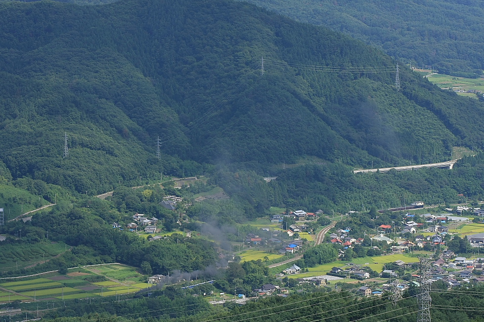 汽車は北へ南へ　- 2012年晩夏・上越線 -  _b0190710_22184094.jpg