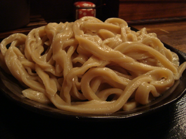 西荻窪「豚肉汁うどん　豚や」へ行く。_f0232060_1491083.jpg