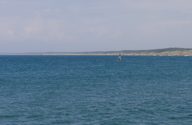 七里長浜港と海の遊人など、小さな浜小屋も・・・_a0136293_16123482.jpg