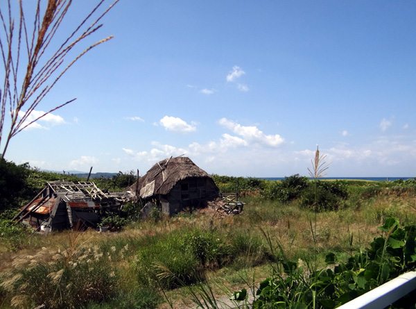 七里長浜港と海の遊人など、小さな浜小屋も・・・_a0136293_16391681.jpg