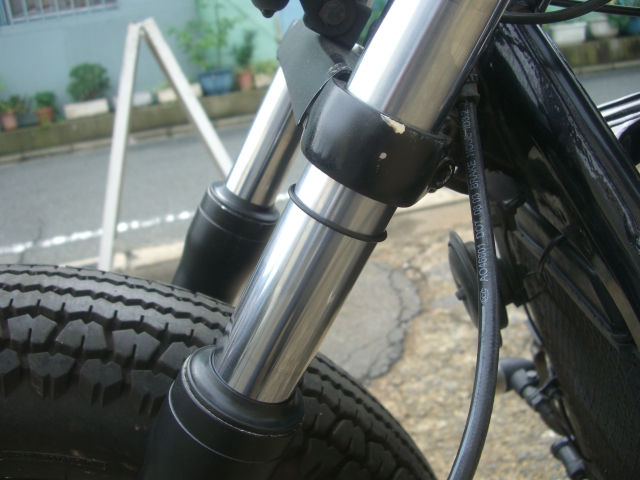 バルカン400 フロントローダウン インナーチューブショート加工!_a0164918_19145231.jpg