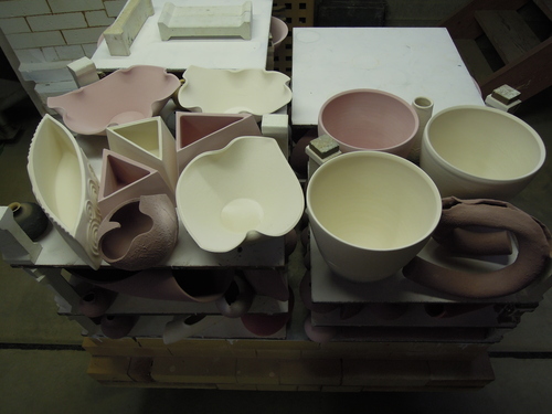 窯積み開始とホワイト餃子_d0195183_2382521.jpg