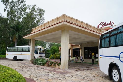 e0241093_712516.jpg