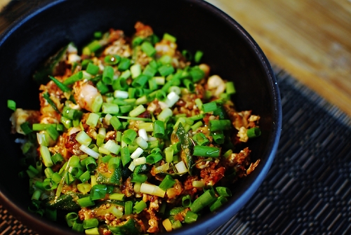 ダシいらず！オクラの麻婆豆腐丼_d0159822_1954318.jpg