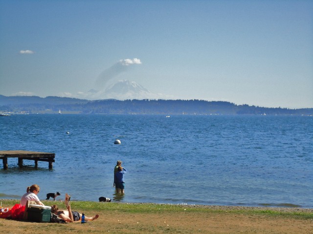 レイバー・デーは、夏の終わりの合図。　-Lake Sammamish State Park_d0172957_14441441.jpg