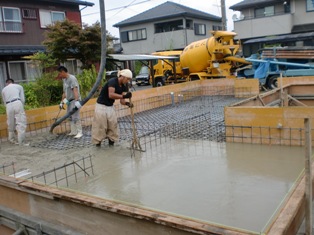 地盤改良～基礎工事_f0163105_1551475.jpg