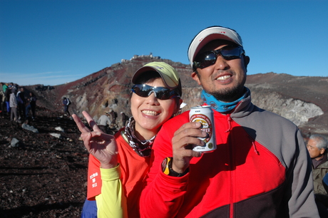 2012年9月1日、素晴らしいご来光を仰いで富士山に24人全員登頂_c0242406_1225732.jpg