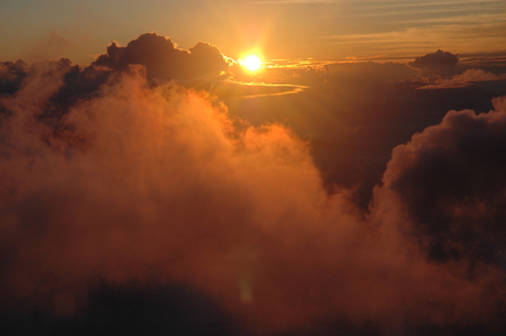 2012年9月1日、素晴らしいご来光を仰いで富士山に24人全員登頂_c0242406_124152.jpg