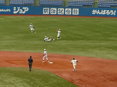 國學院大対中央大 9月3日 東都大学野球1部_b0166128_191336.jpg