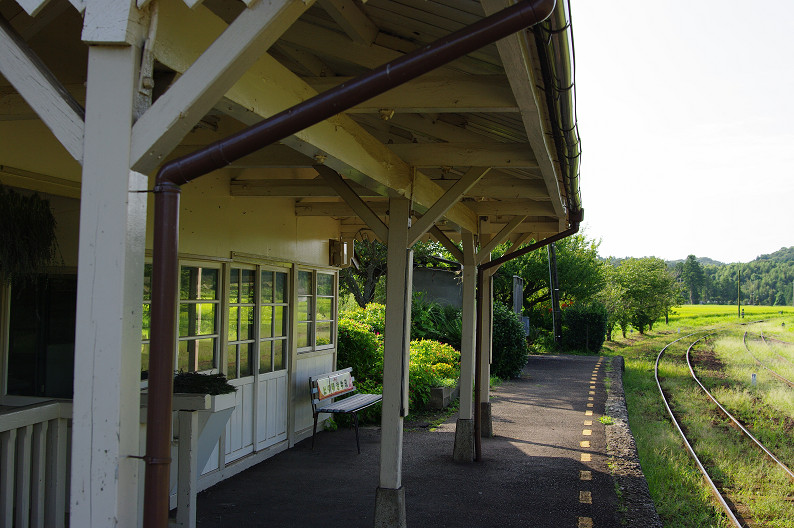 小湊鐵道　上総鶴舞駅．．．_f0152550_21453564.jpg