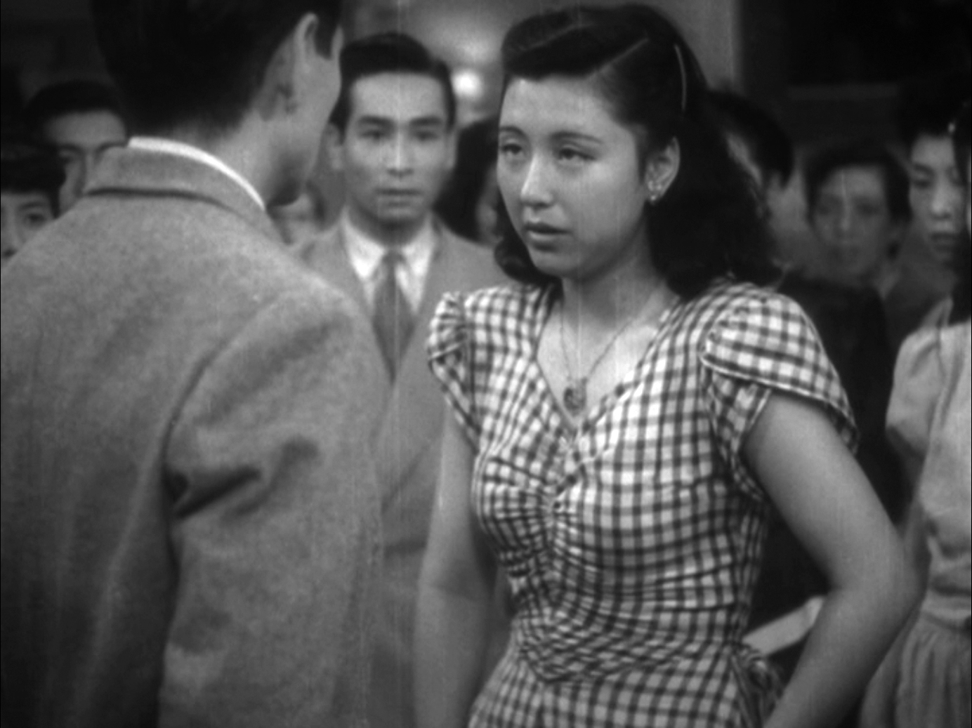 津島恵子（つしま・けいこ）「安城家の舞踏會」（1947）《後篇》_e0042361_2218824.jpg