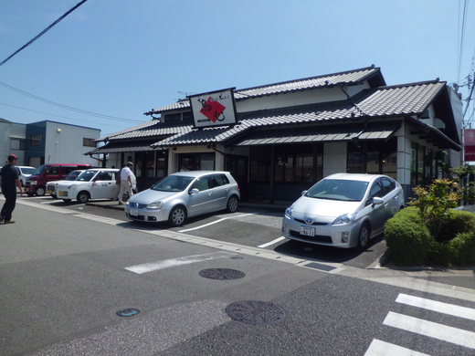 イワサキ高知店近隣ランチ情報：鶏肉のお店 鳥心_b0163075_8474326.jpg