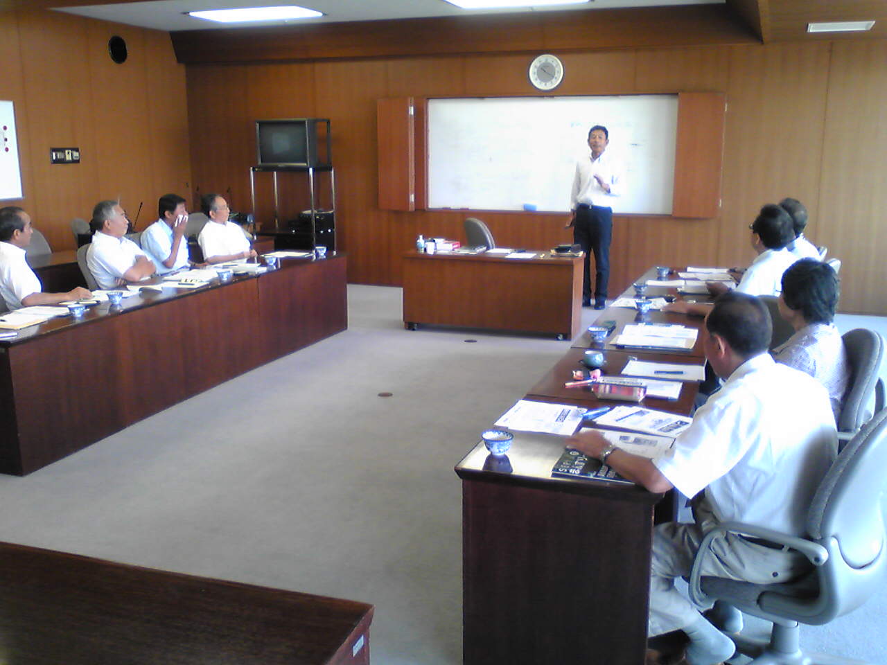 「電力自給とスパリゾート構想」 富士市議会・市民クラブで勉強会_f0141310_7145656.jpg