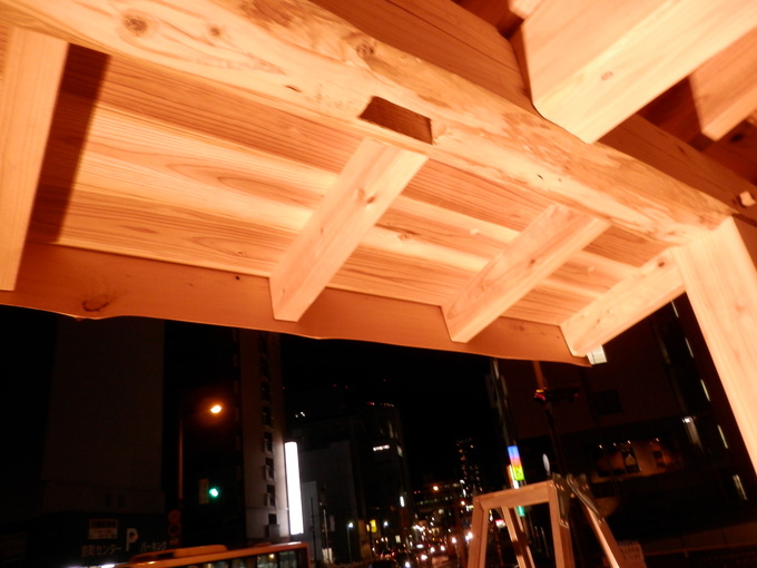 「大壁」塗り2日目&「厨房器具」搬入&「屋根」張り☆_a0125419_8361589.jpg