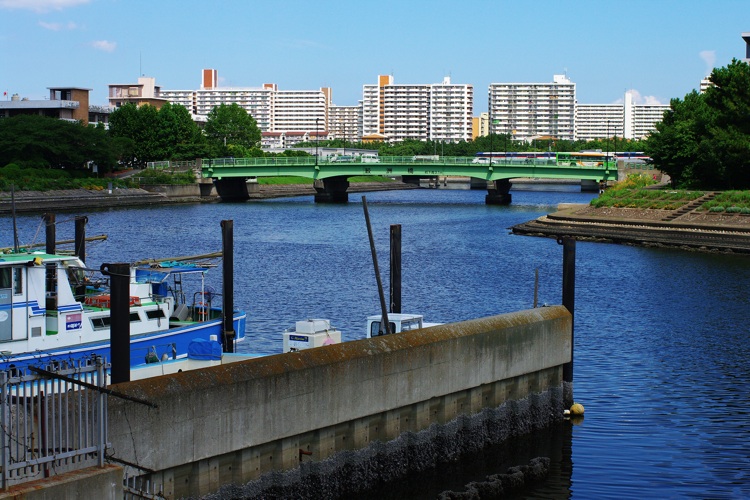 勝島運河の風景１_b0053019_22172741.jpg