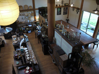 白椿 店内の模様替えをしました。_a0159124_1719419.jpg