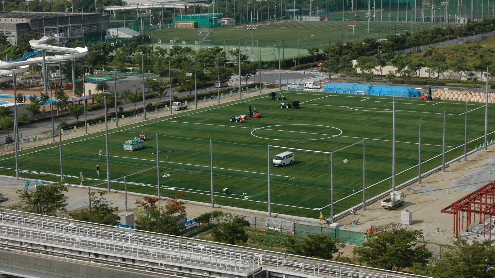 ６日の神戸レディース フットボール センター建設工事 風の向くまま