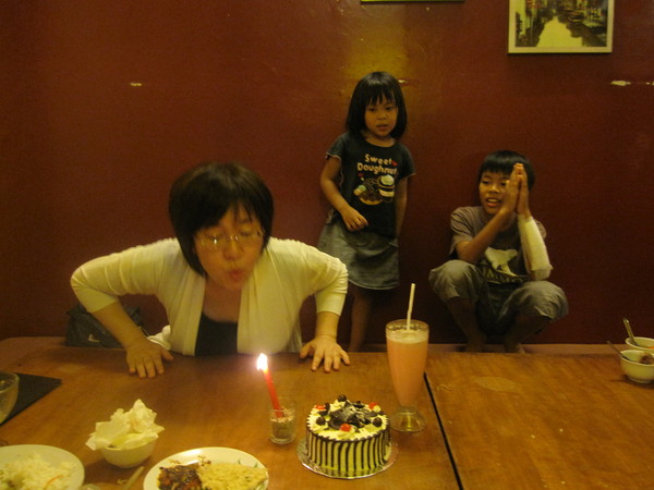 a0247904_2352986.jpg