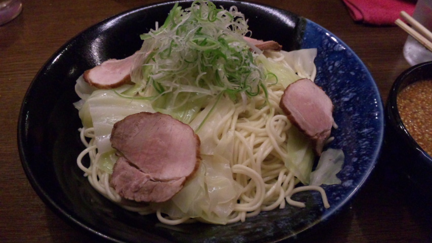 金曜日 ひっぱりだこ競争に負ける_b0115606_1443583.jpg