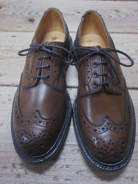 Tricker\'s Country Lo BROGUE SHOES ･･･ メーカー様・別注分！★！_d0152280_1017316.jpg