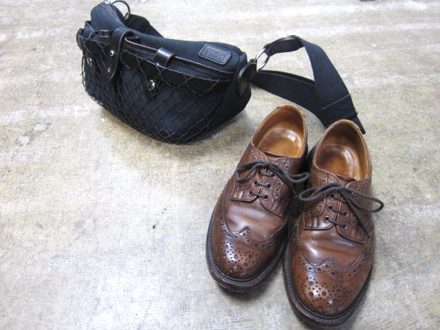 Tricker\'s Country Lo BROGUE SHOES ･･･ メーカー様・別注分！★！_d0152280_10173364.jpg
