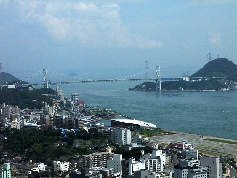 山口ぶらぶら　。。。。　初めての下関市　「海峡ゆめタワー」_d0244960_17202962.jpg