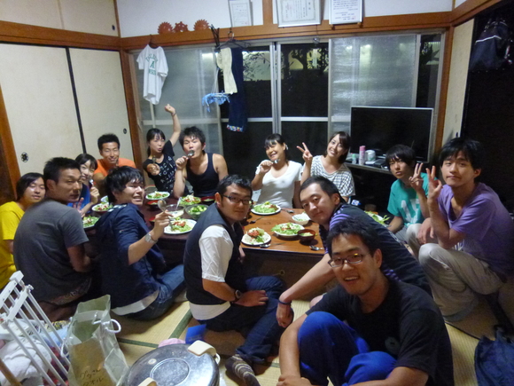 今日もお客さんがたくさん来てくれました!_a0080406_2131252.jpg