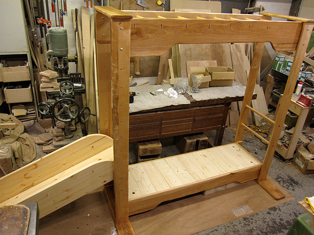 うんてい高さ可動タイプW1800×H1800×D870滑り台床箱付